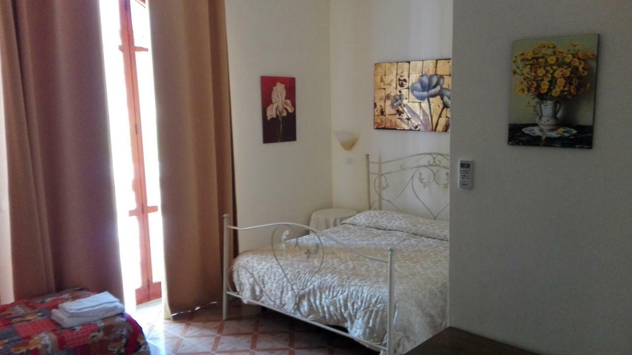 B&B Villa Di Bartolomeo Capaccio Buitenkant foto