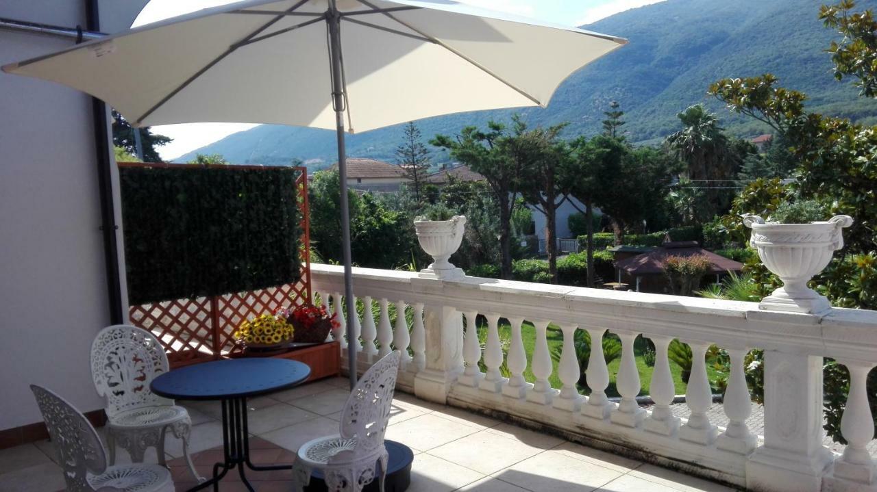 B&B Villa Di Bartolomeo Capaccio Buitenkant foto