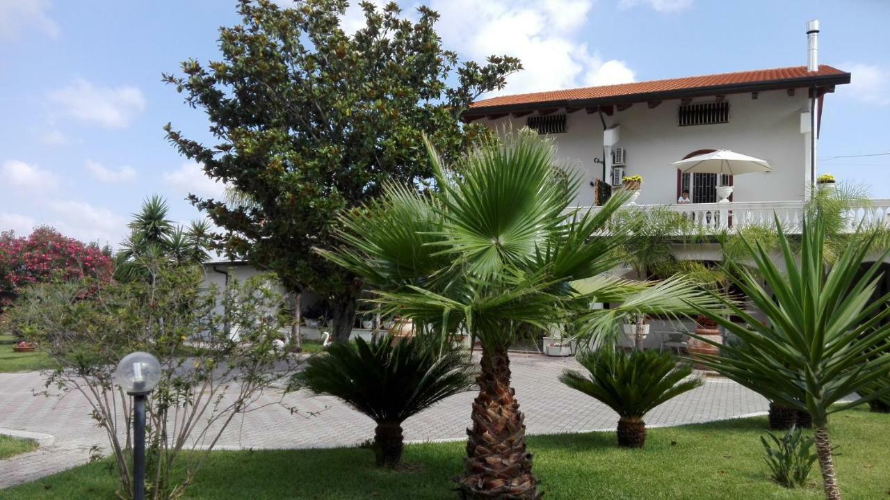 B&B Villa Di Bartolomeo Capaccio Buitenkant foto