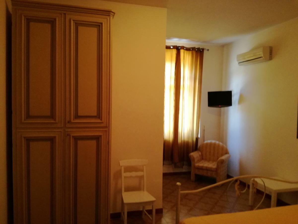 B&B Villa Di Bartolomeo Capaccio Buitenkant foto