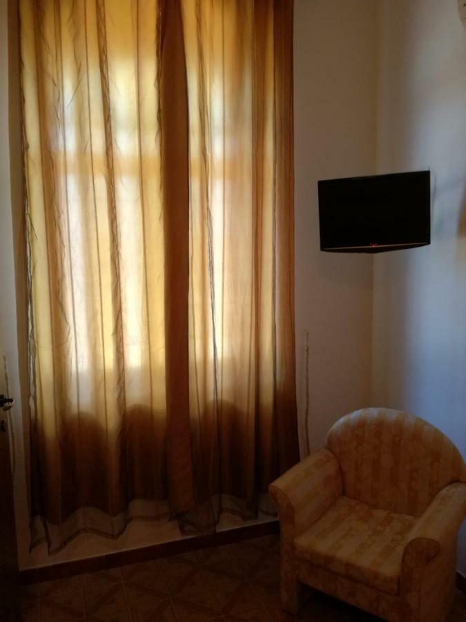 B&B Villa Di Bartolomeo Capaccio Buitenkant foto
